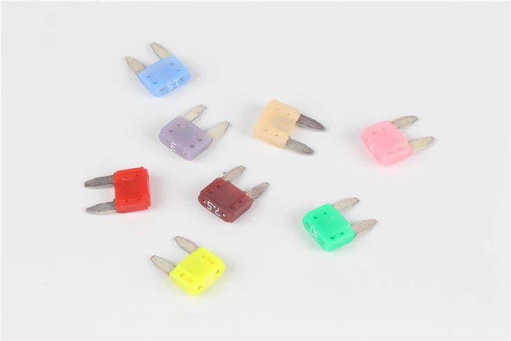 12 Volt Fuse Block, Waterproof Boat Fuse