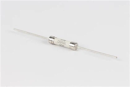 5 mm × 20 mm 15A 250V varovalka